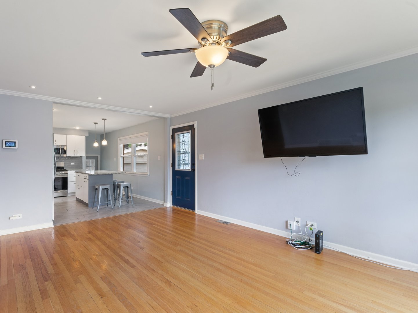 240 N Park Drive, Glenwood, IL 60425