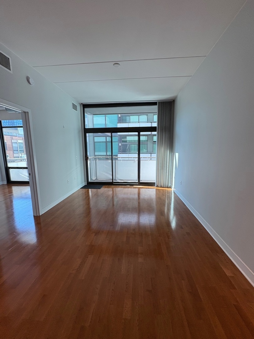 650 W Wayman Street #406C, Chicago, IL 60661