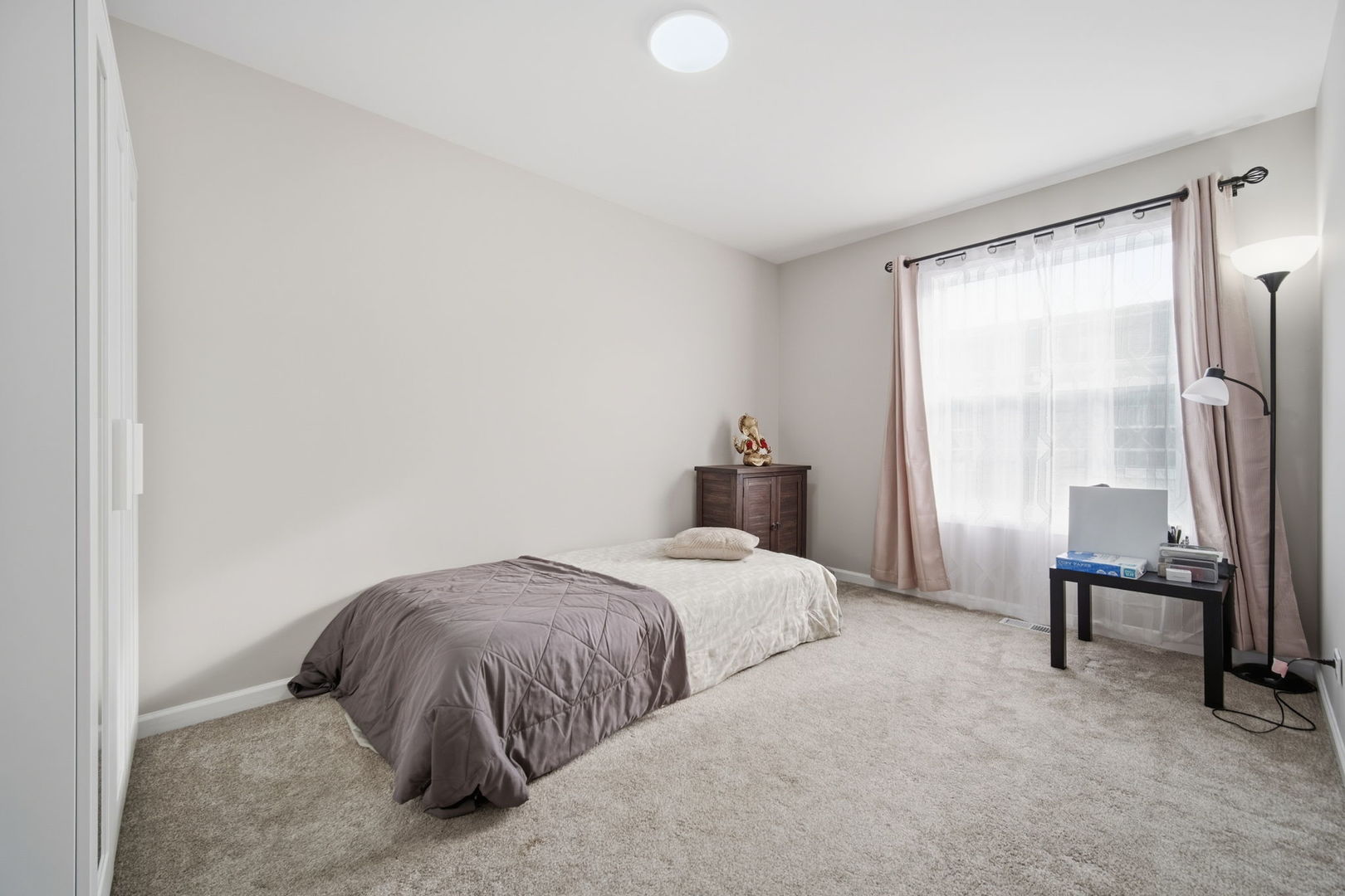 7214 Farmstead Lane, Hanover Park, IL 60133