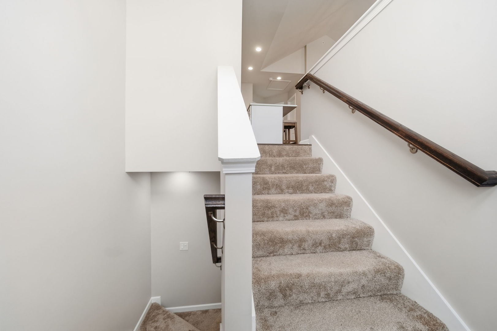 7214 Farmstead Lane, Hanover Park, IL 60133