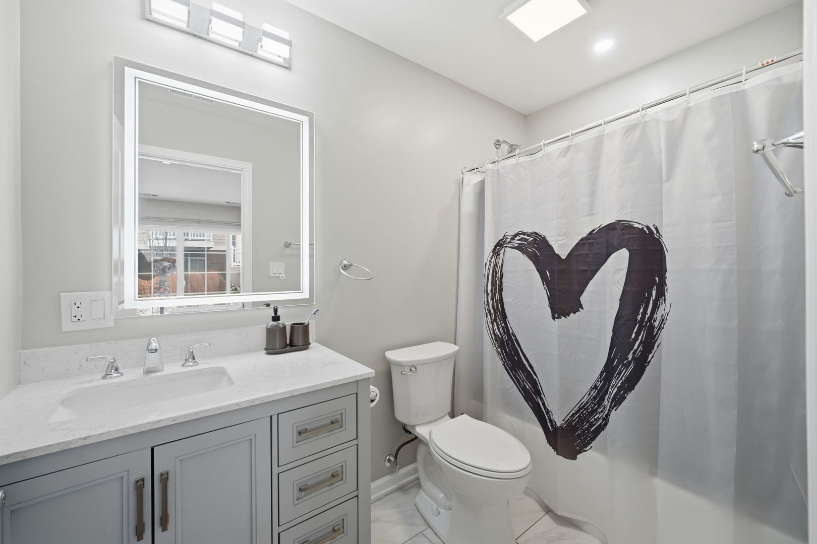 7214 Farmstead Lane, Hanover Park, IL 60133