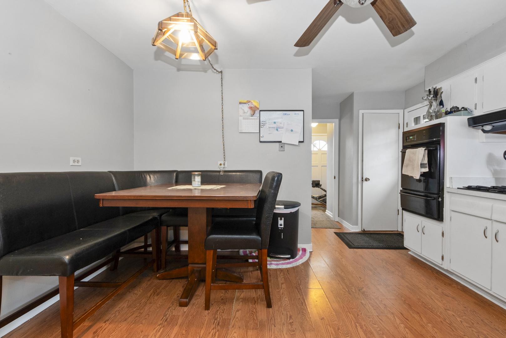 4511 W Howdy Lane, Alsip, IL 60803