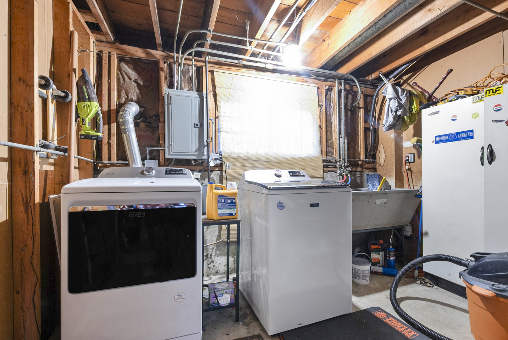 4511 W Howdy Lane, Alsip, IL 60803