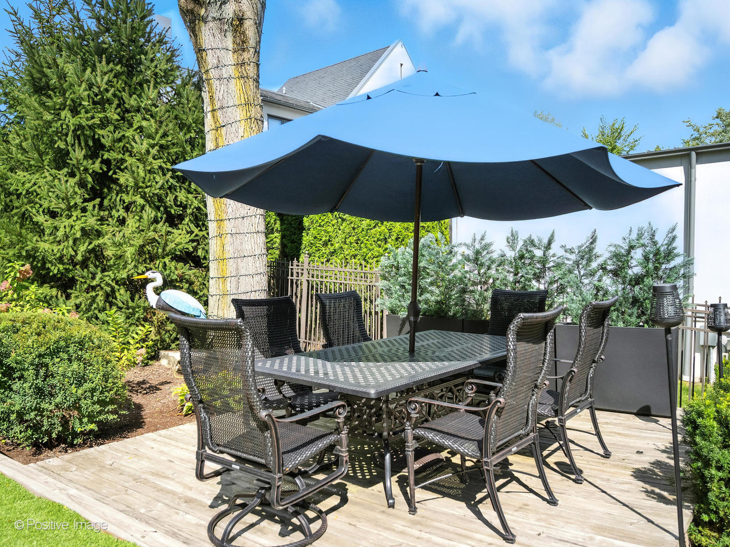 24 S WASHINGTON Circle, Hinsdale, IL 60521