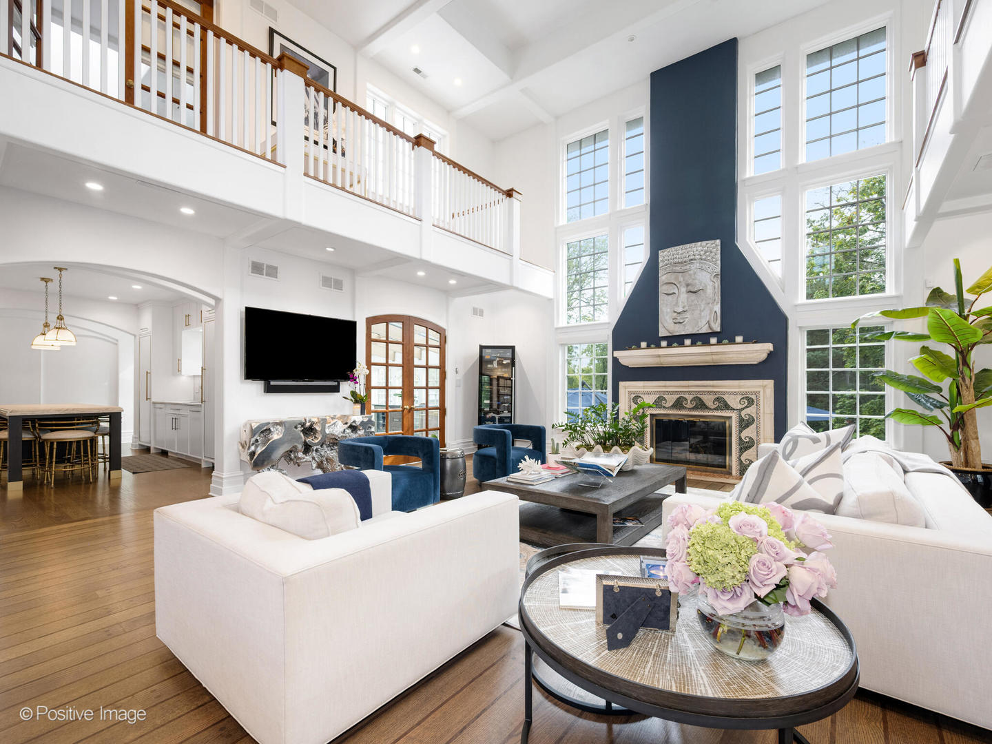 24 S WASHINGTON Circle, Hinsdale, IL 60521