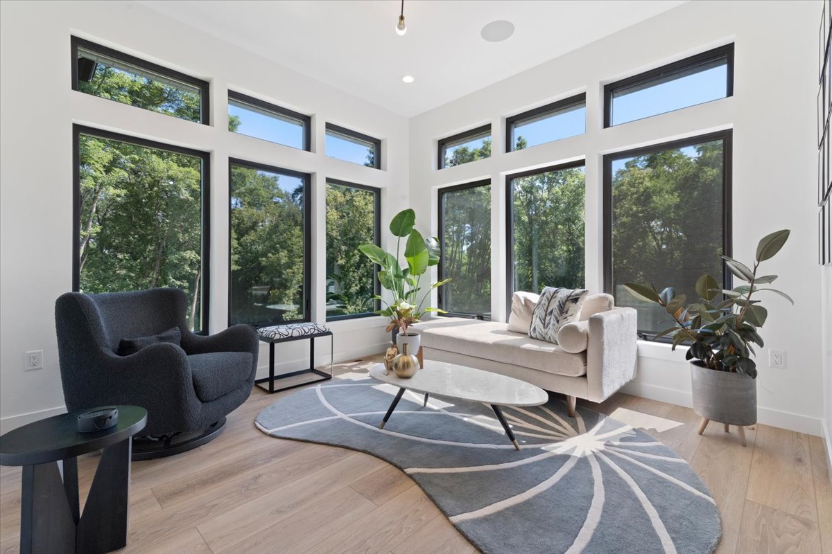 815 N English Settlement Avenue, Burlington, WI 53105