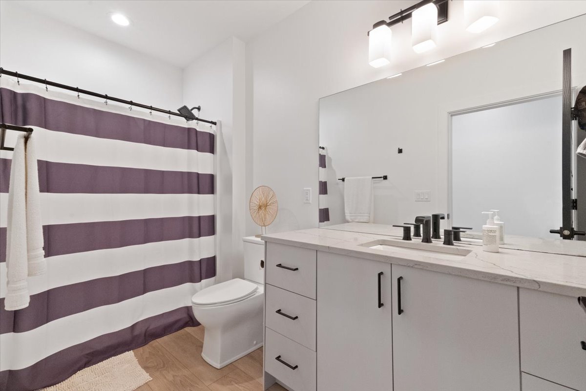 815 N English Settlement Avenue, Burlington, WI 53105