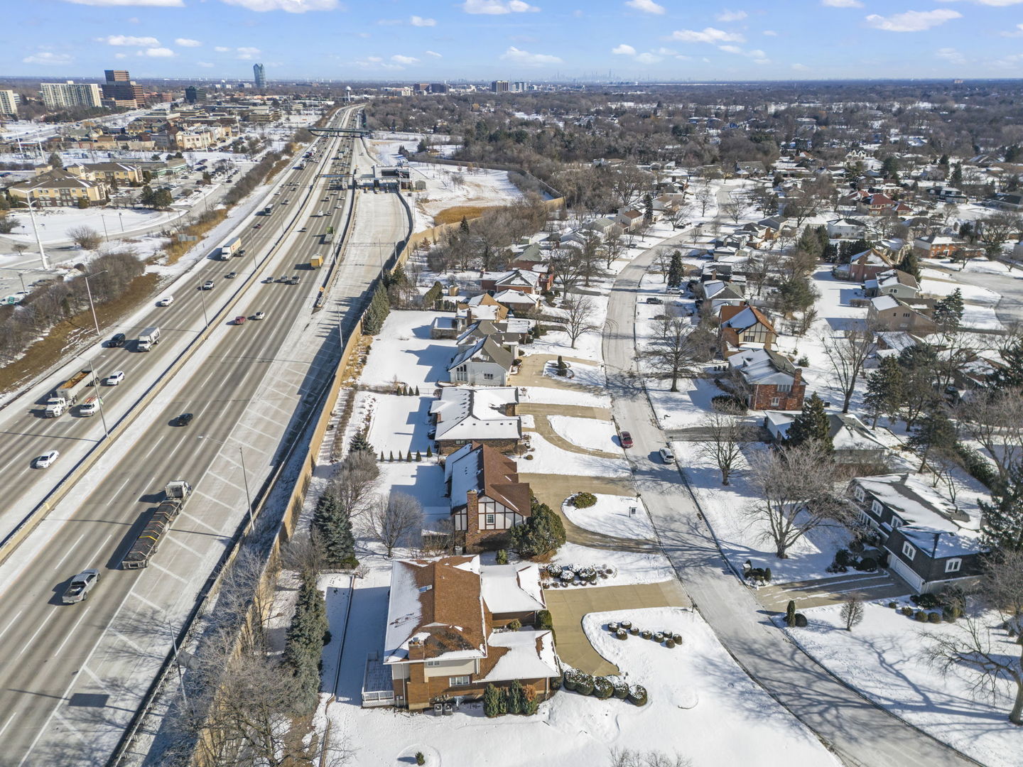 19W140 Avenue Chateaux, Oak Brook, IL 60523