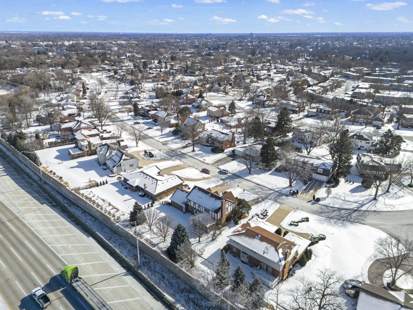 19W140 Avenue Chateaux, Oak Brook, IL 60523