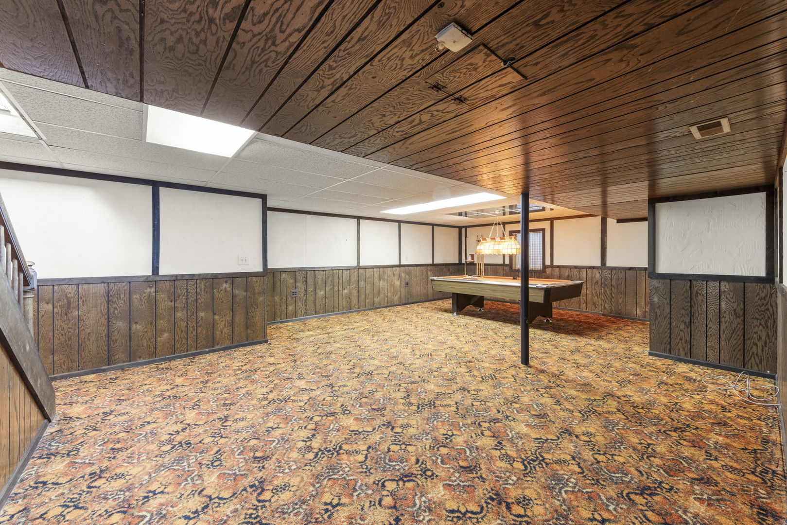 19W140 Avenue Chateaux, Oak Brook, IL 60523