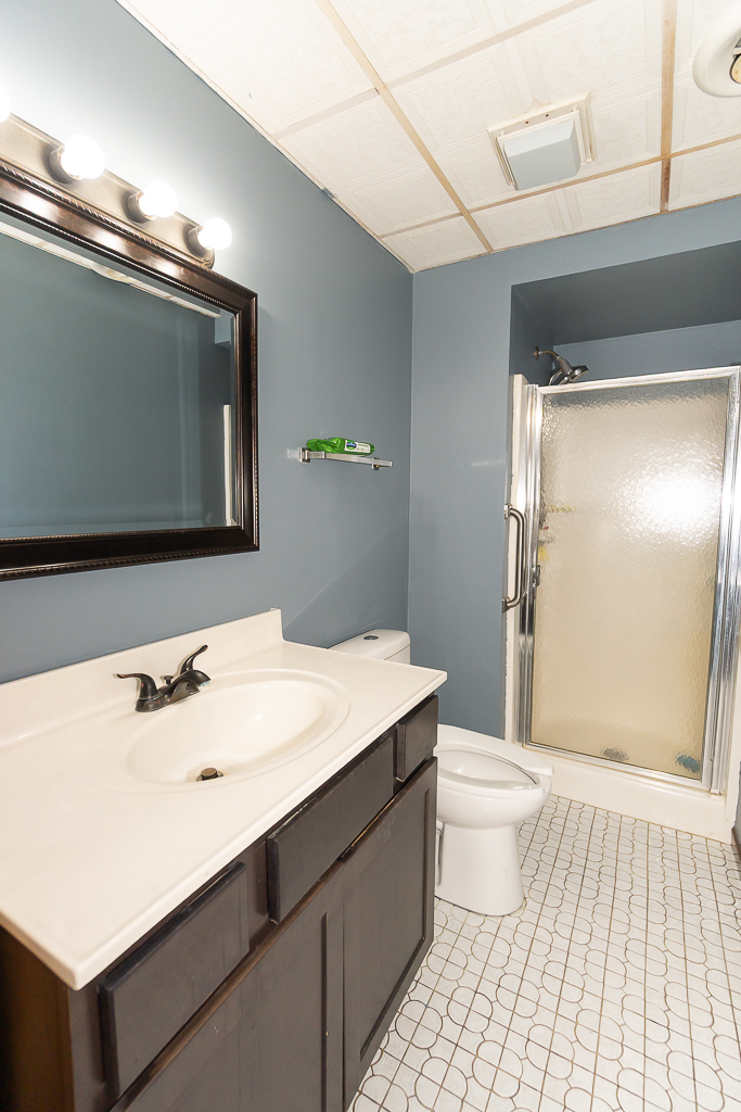 45W962 Plank Road, Hampshire, IL 60140