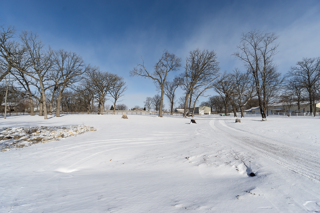 45W962 Plank Road, Hampshire, IL 60140