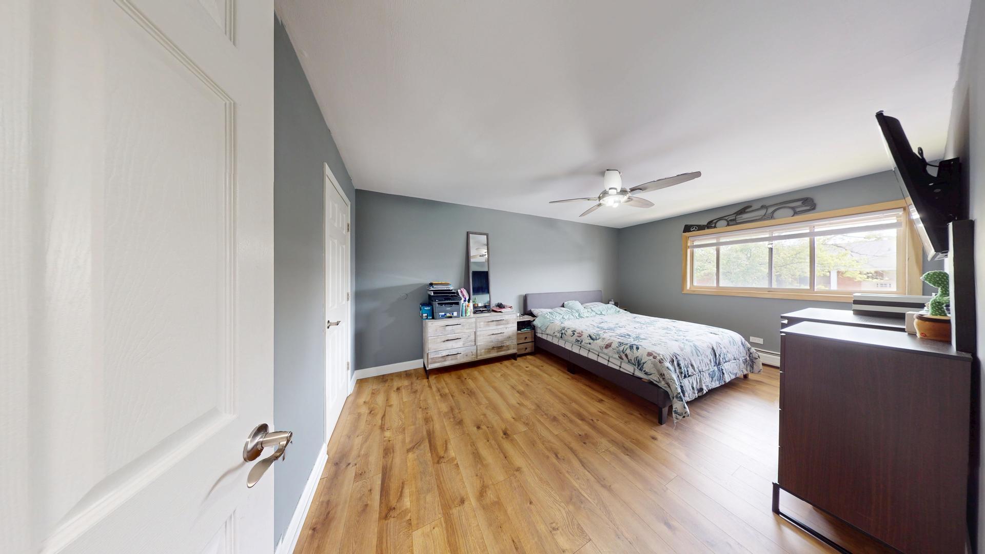 670 Marilyn Avenue #203, Glendale Heights, IL 60139