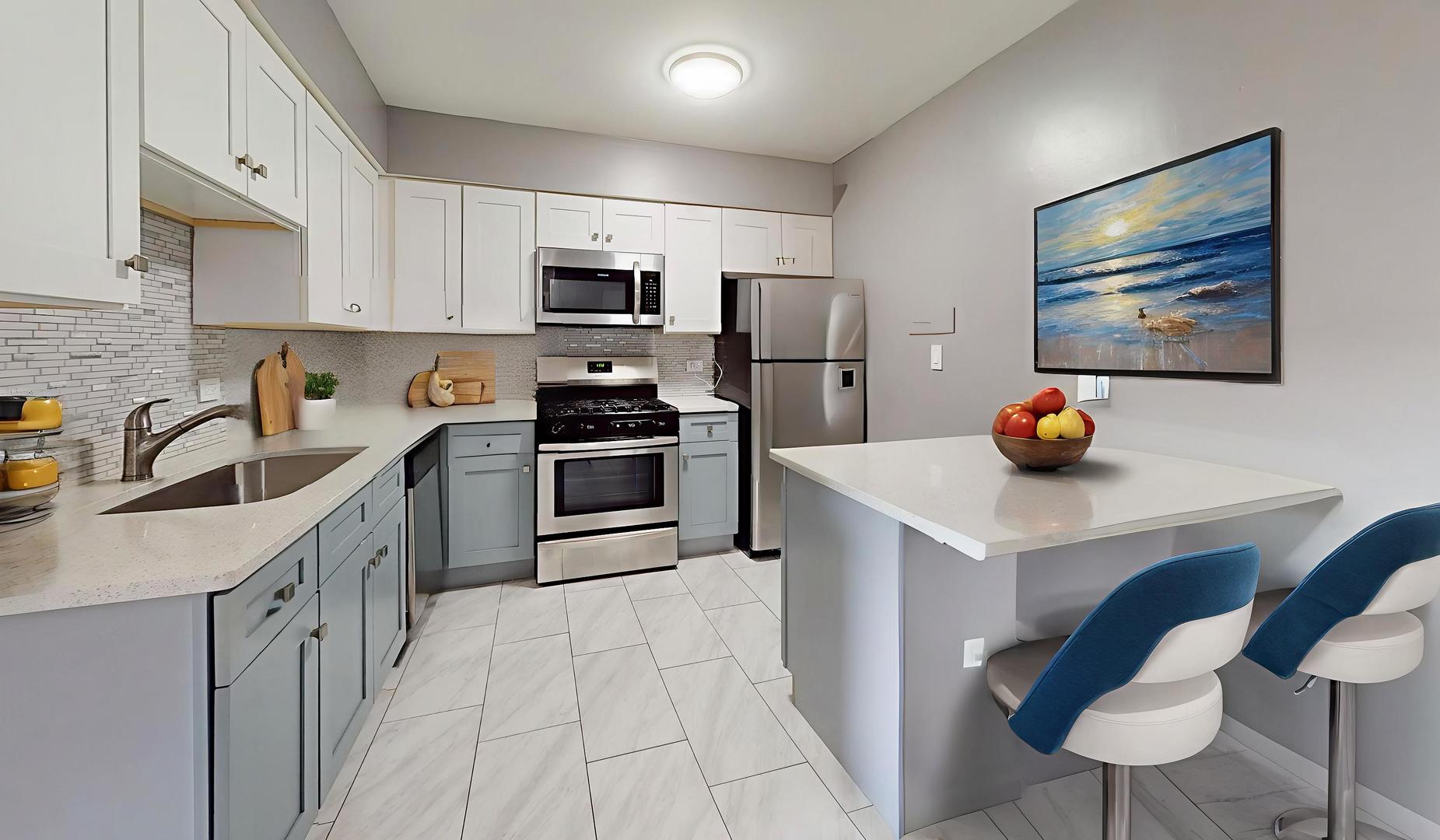 670 Marilyn Avenue #203, Glendale Heights, IL 60139