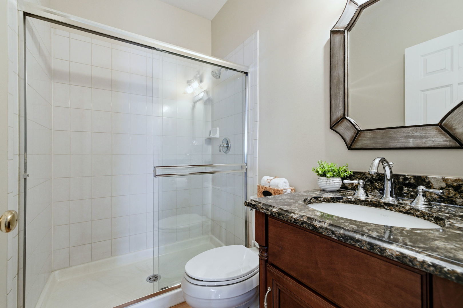 2503 Skylane Drive, Naperville, IL 60564