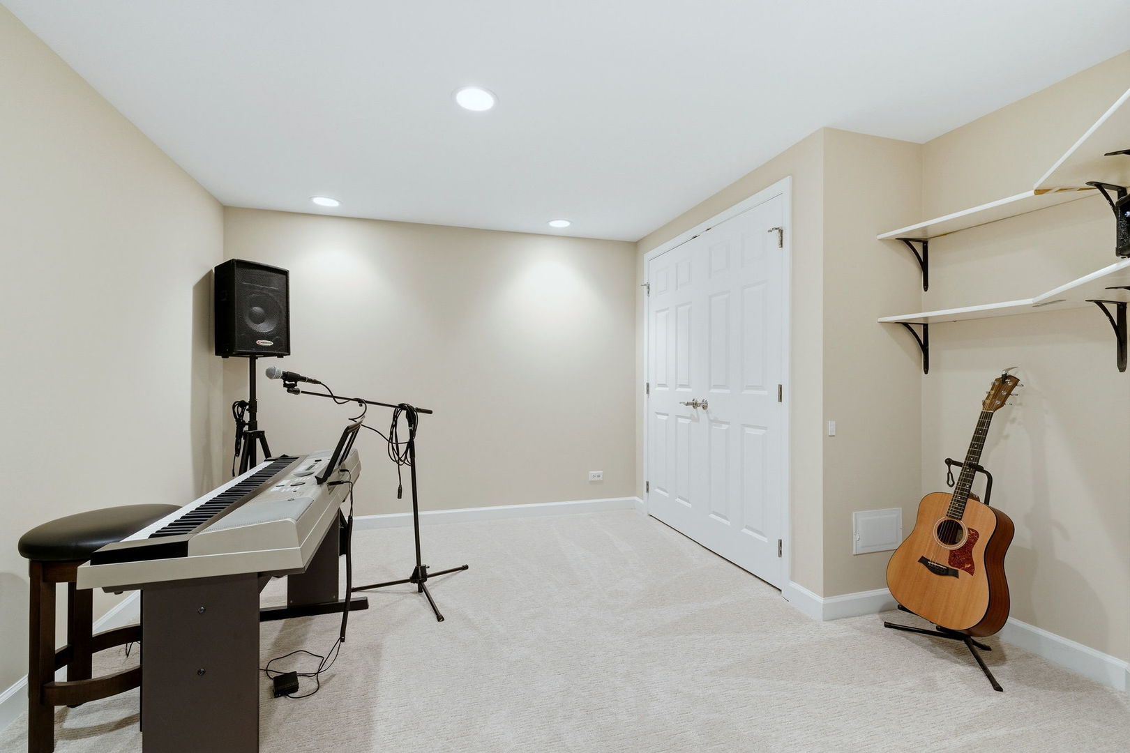 2503 Skylane Drive, Naperville, IL 60564