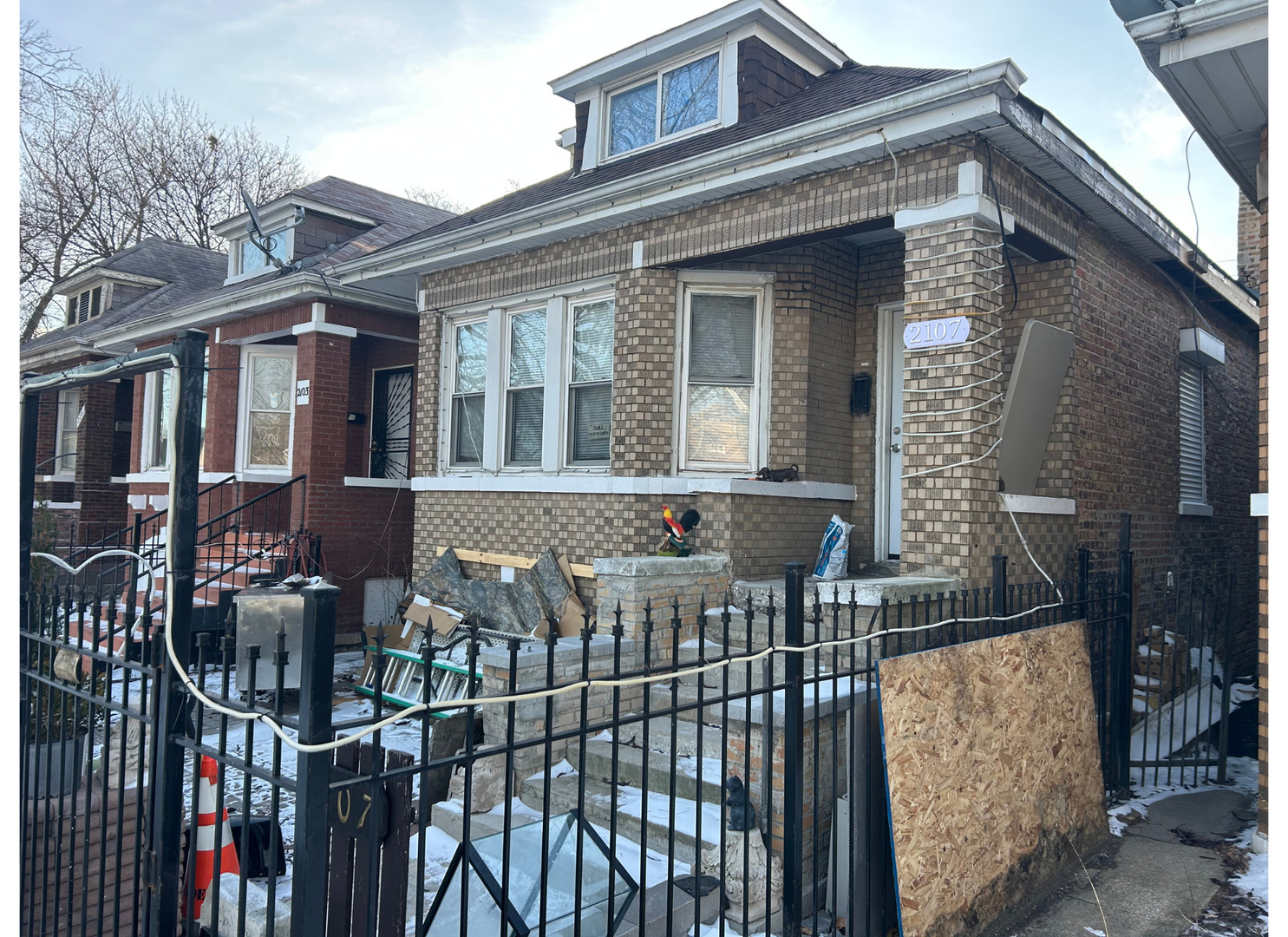 2107 W 70th Place, Chicago, IL 60636