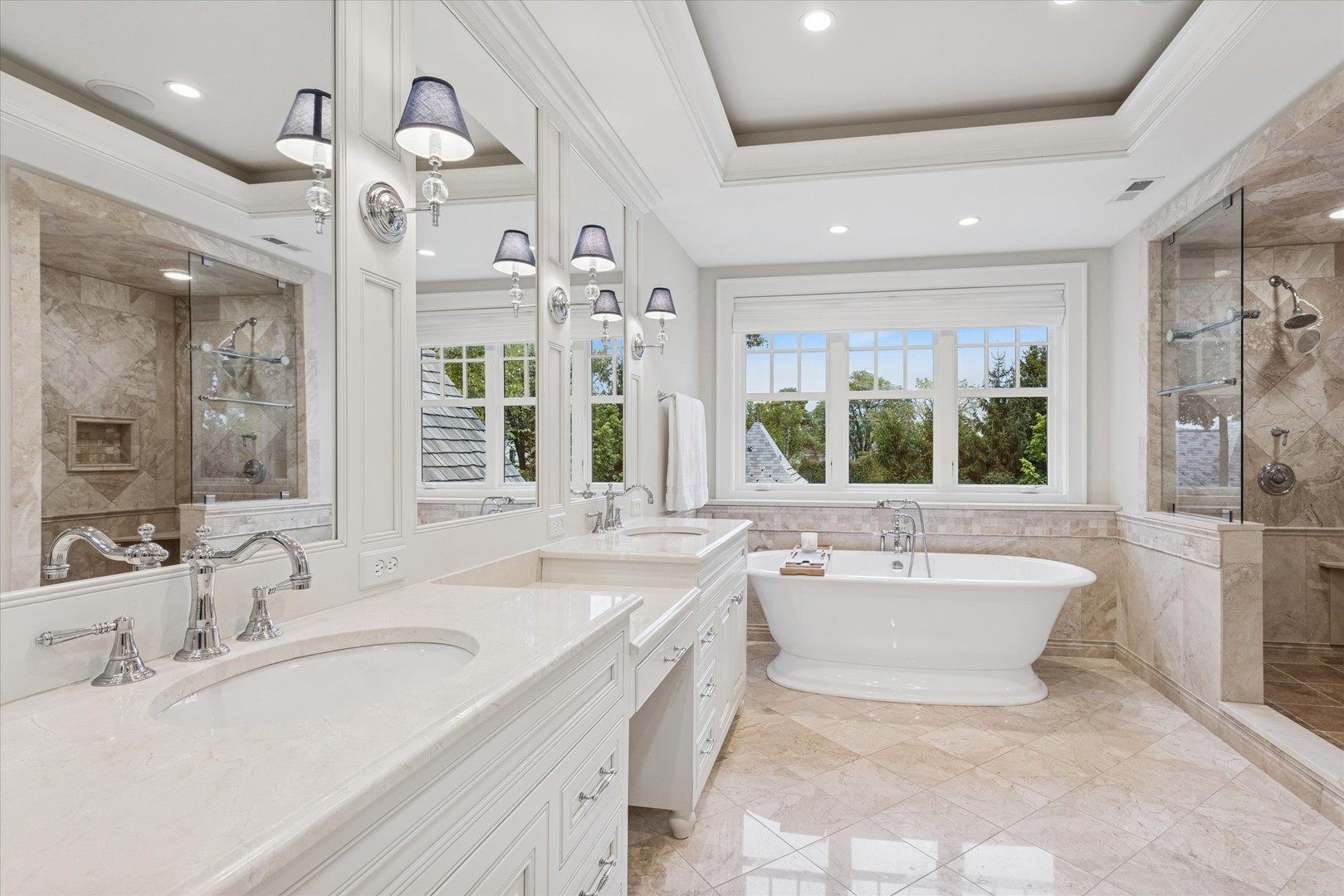 415 N ADAMS Street, Hinsdale, IL 60521