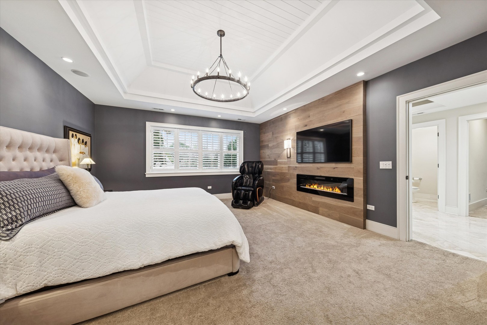 415 N ADAMS Street, Hinsdale, IL 60521