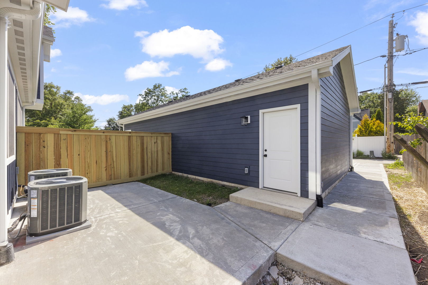 715-717 N Brainard Street, Naperville, IL 60563