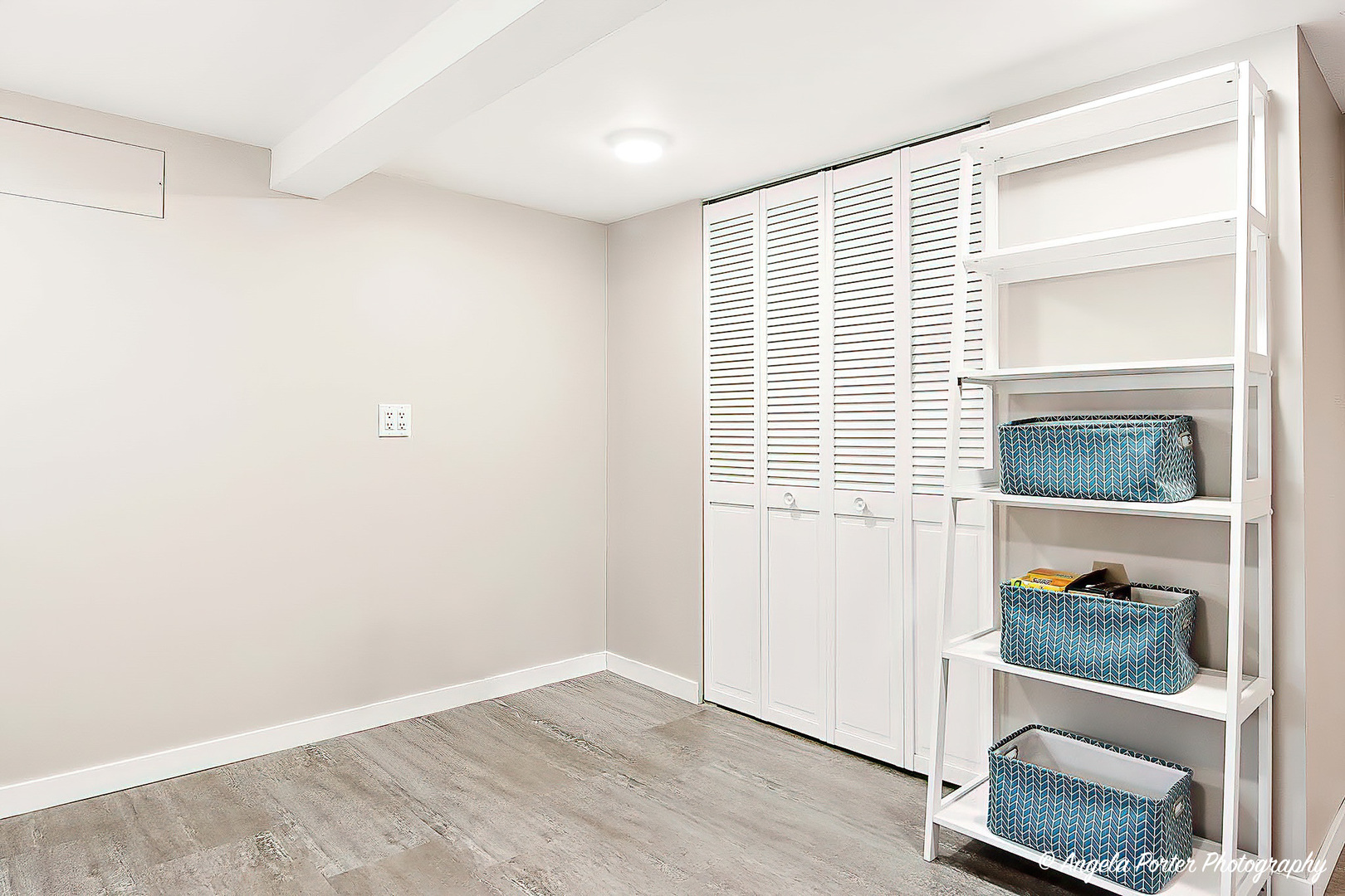 37682 N Us Highway 12 Highway, Spring Grove, IL 60081