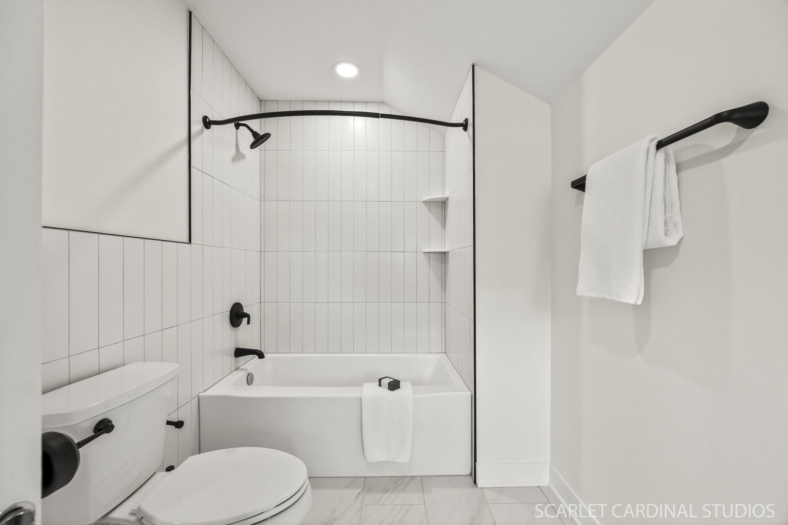 717 N Brainard Street, Naperville, IL 60563