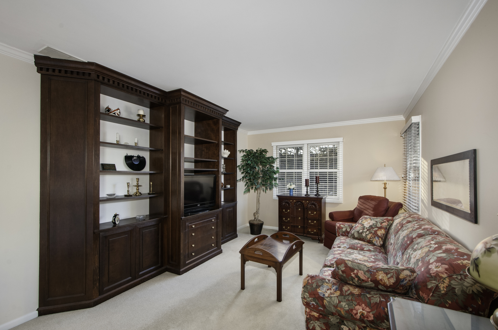 120 Fairway Drive, La Grange, IL 60525