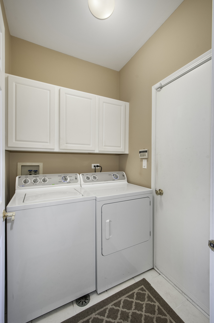 120 Fairway Drive, La Grange, IL 60525