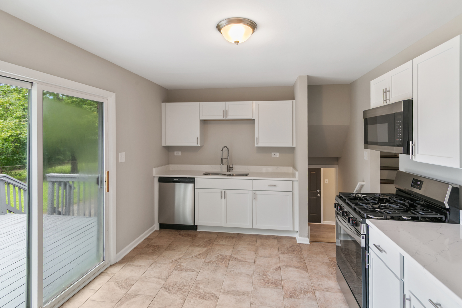 3316 Birchwood Drive, Hazel Crest, IL 60429