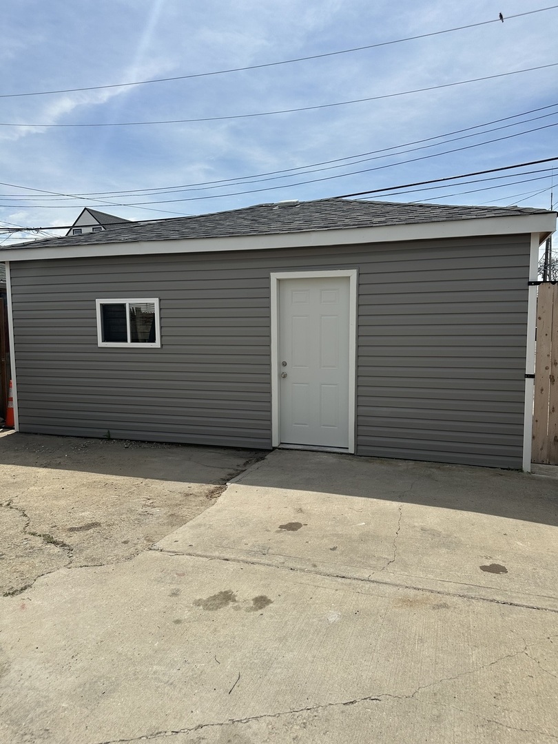 3145 W 42nd Street, Chicago, IL 60632