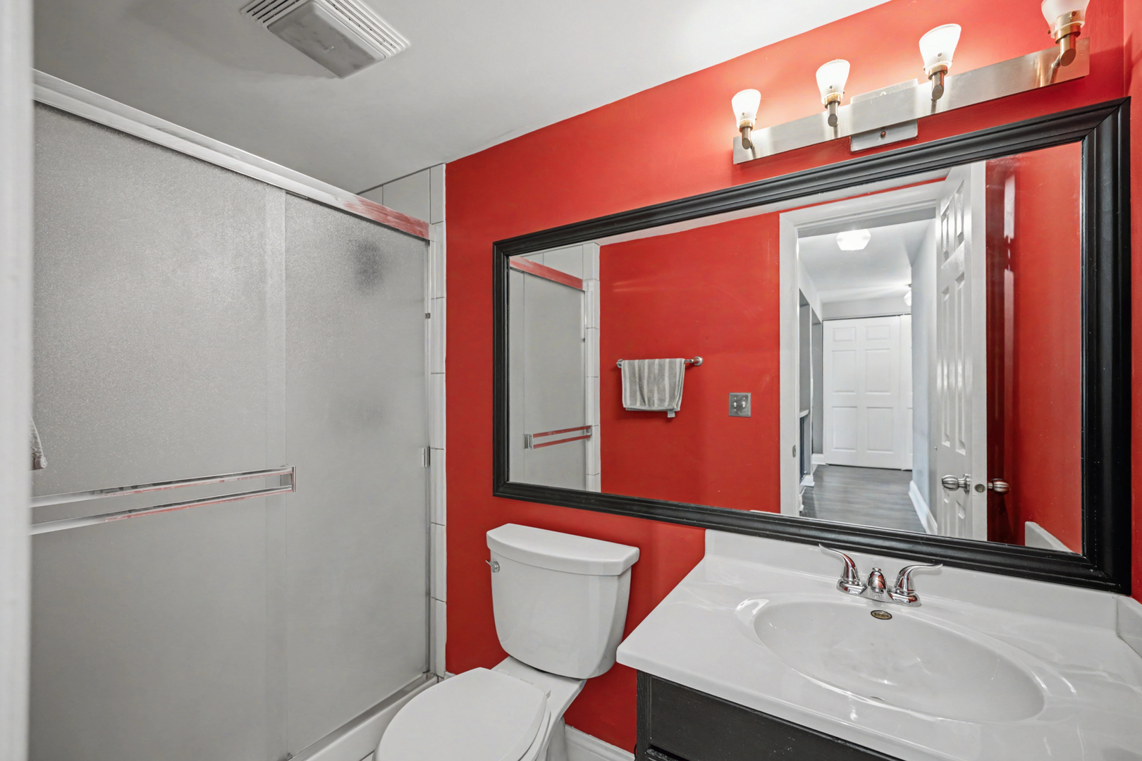 766 Colorado Court, Carol Stream, IL 60188