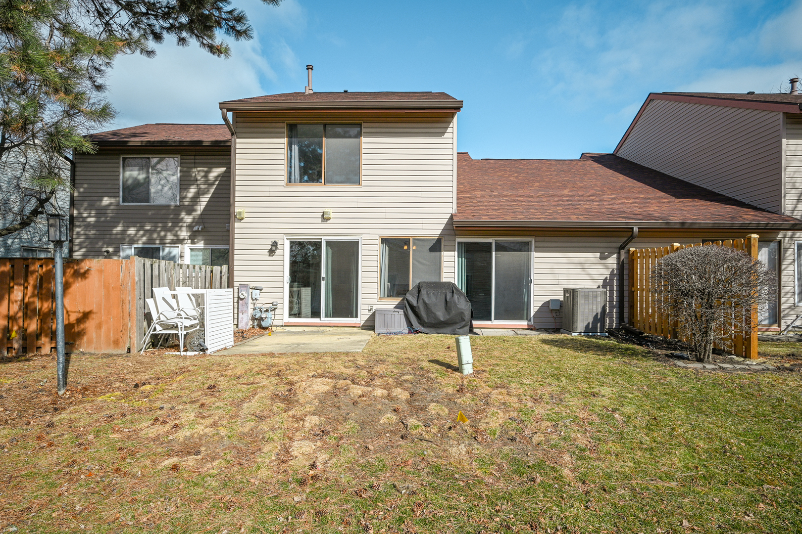 766 Colorado Court, Carol Stream, IL 60188