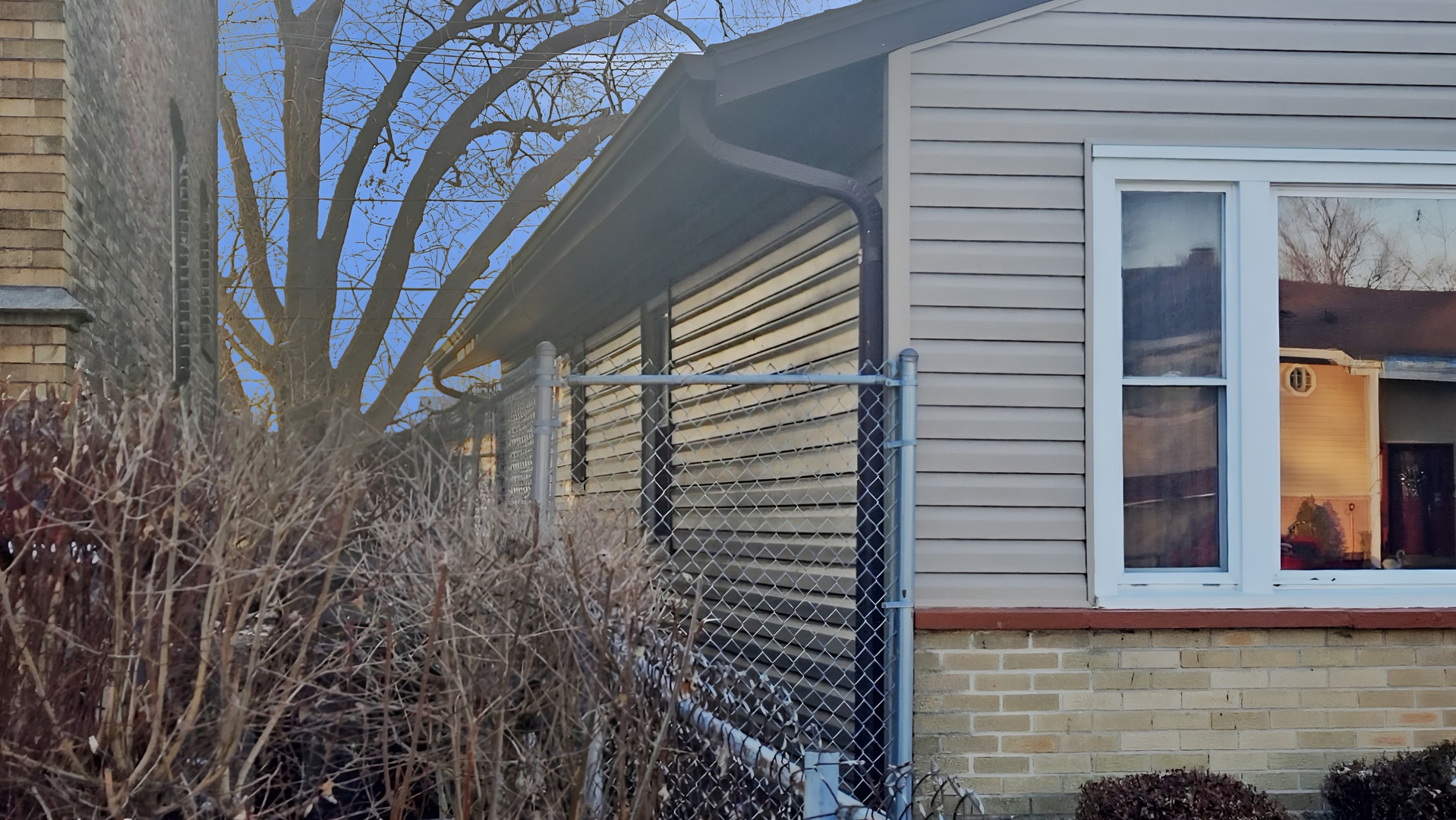 16628 Winchester Avenue, Markham, IL 60428