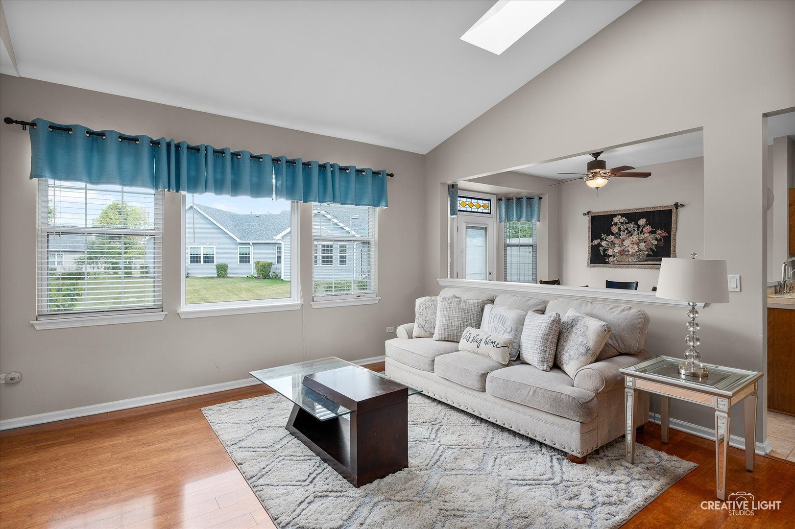 21522 Lake St Clair Drive, Crest Hill, IL 60403