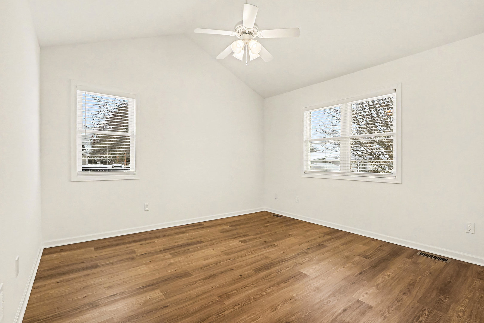 408 Jackson Street #B, Yorkville, IL 60560