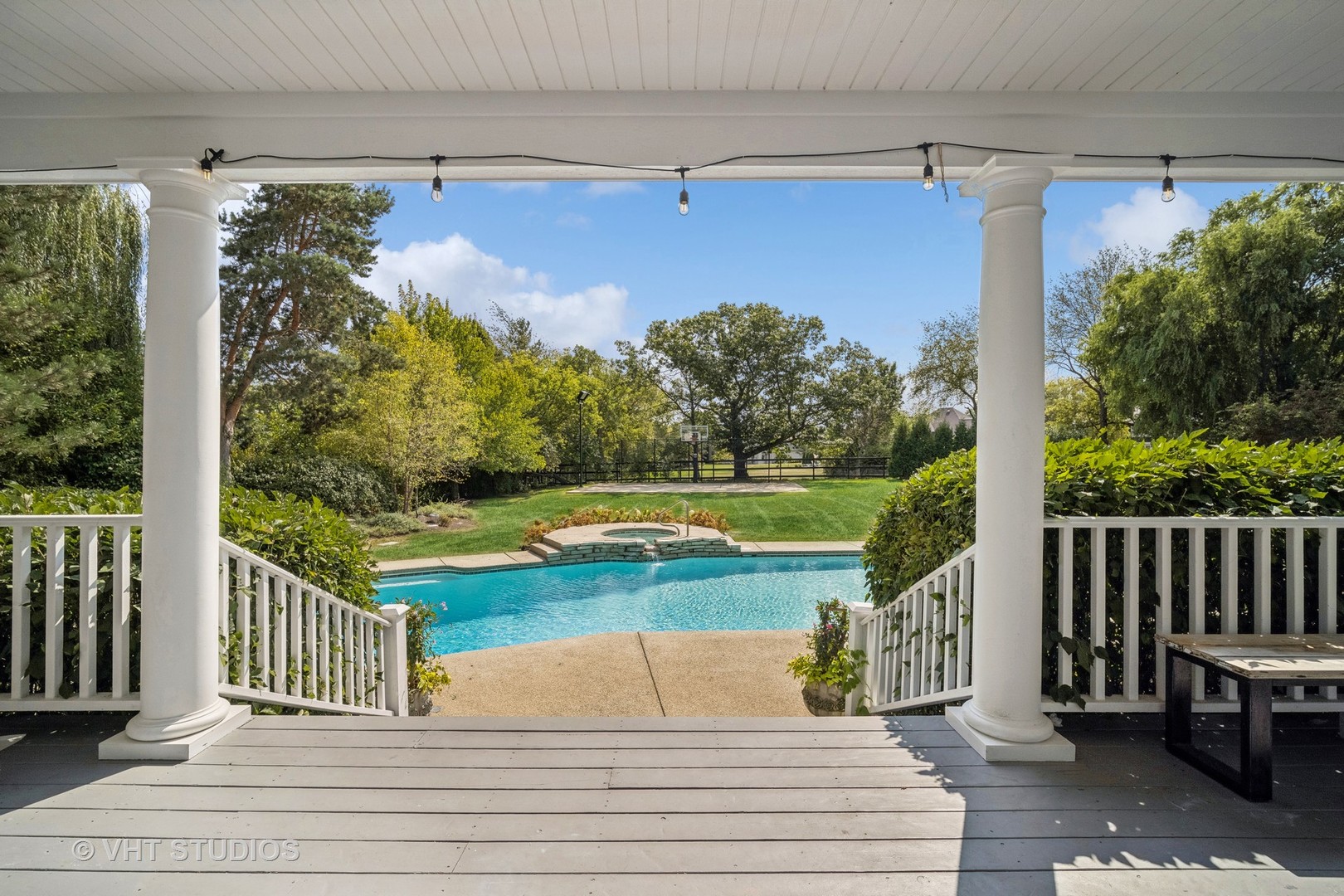 5521 Churchill Lane, Libertyville, IL 60048