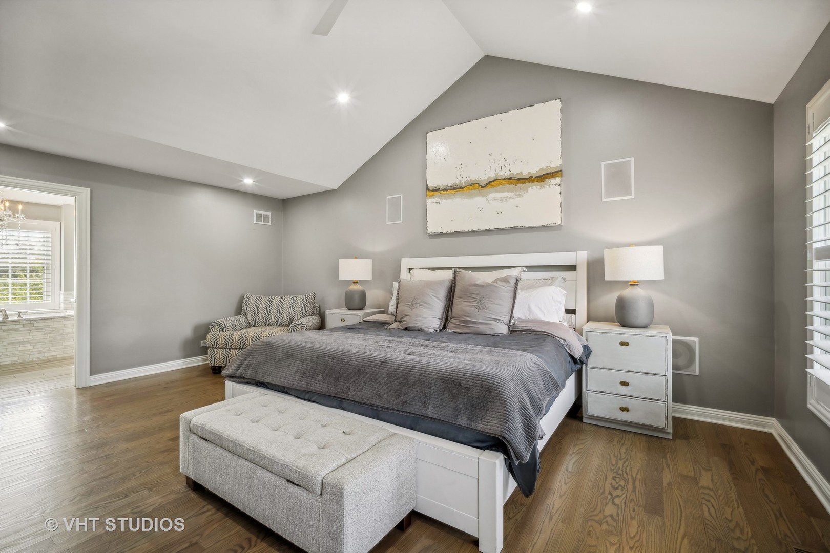 5521 Churchill Lane, Libertyville, IL 60048