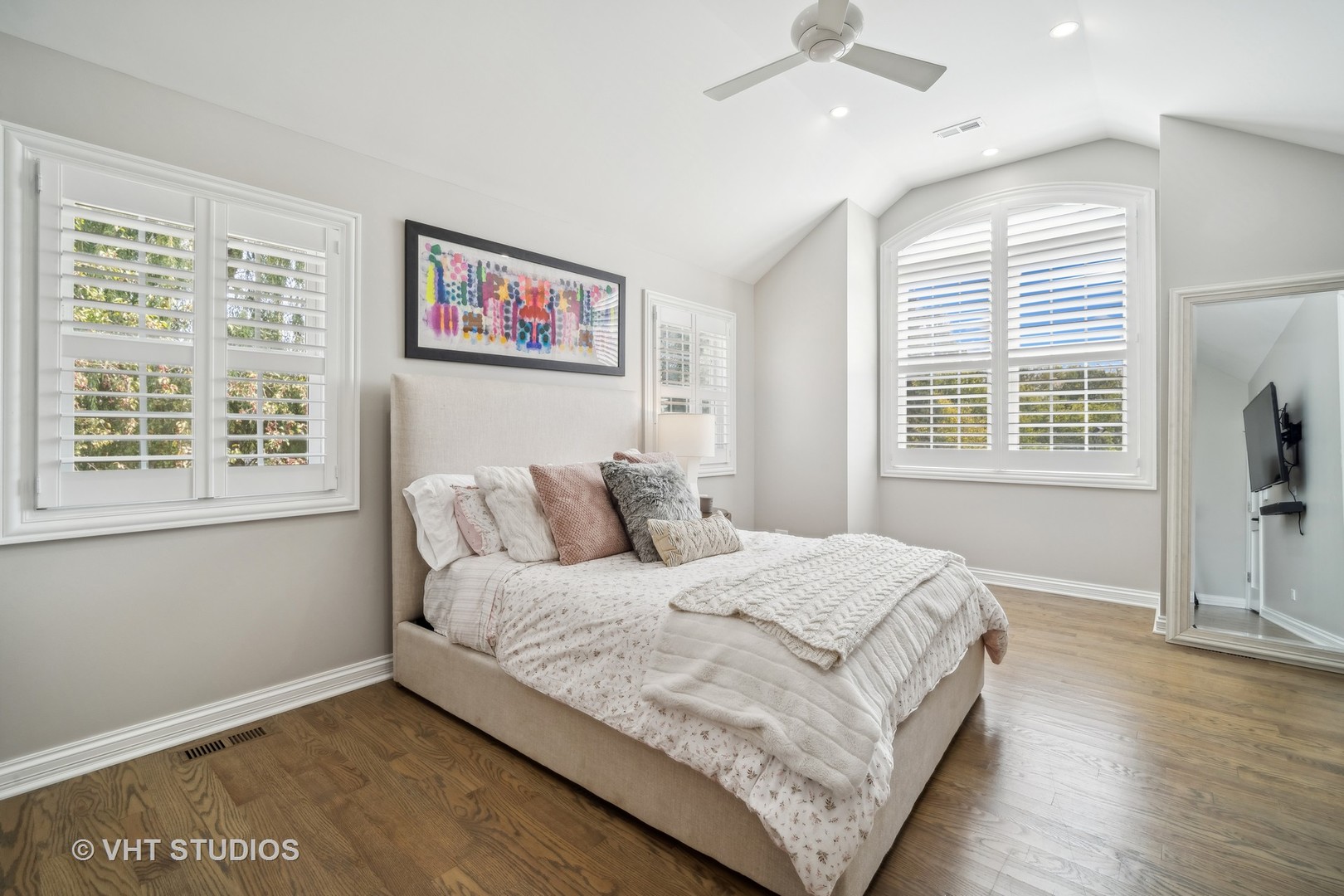 5521 Churchill Lane, Libertyville, IL 60048