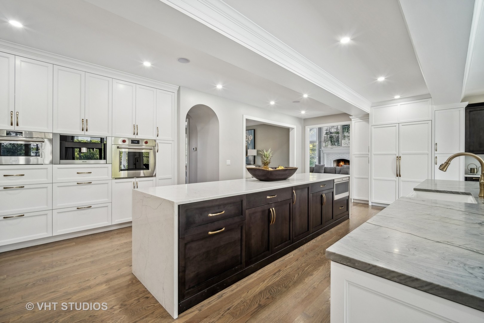 5521 Churchill Lane, Libertyville, IL 60048