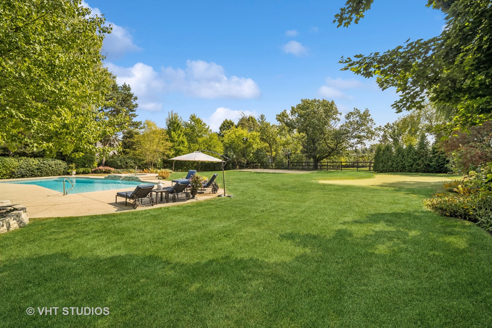 5521 Churchill Lane, Libertyville, IL 60048