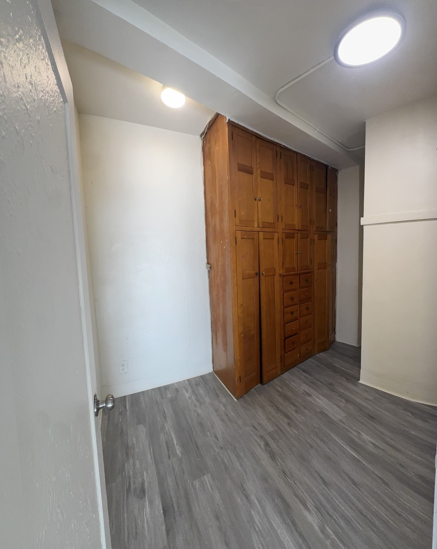 3302 Kenilworth Avenue #308, Berwyn, IL 60402