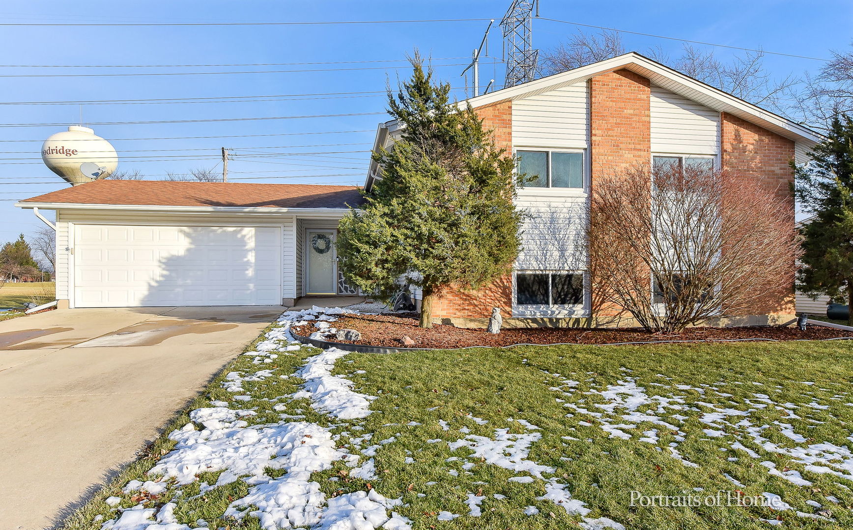 6705 Patton Drive, Woodridge, IL 60517