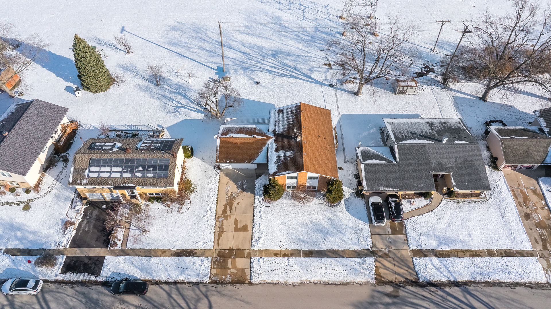 6705 Patton Drive, Woodridge, IL 60517