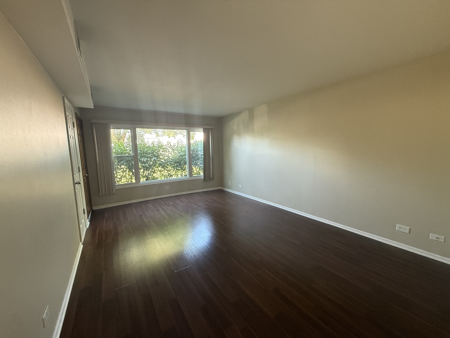 109 Central Avenue #A, Roselle, IL 60172