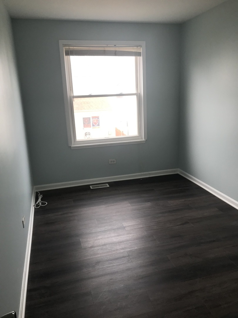 689 Wilson Street, Hanover Park, IL 60133