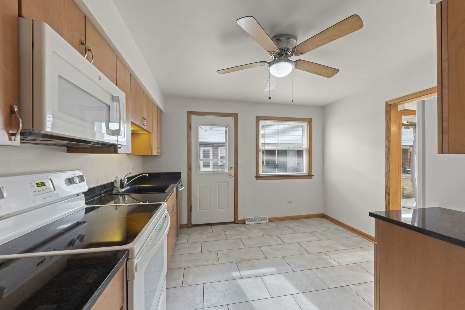 509 Barnsdale Road #C, La Grange Park, IL 60526