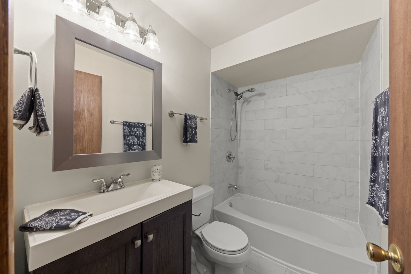 509 Barnsdale Road #C, La Grange Park, IL 60526