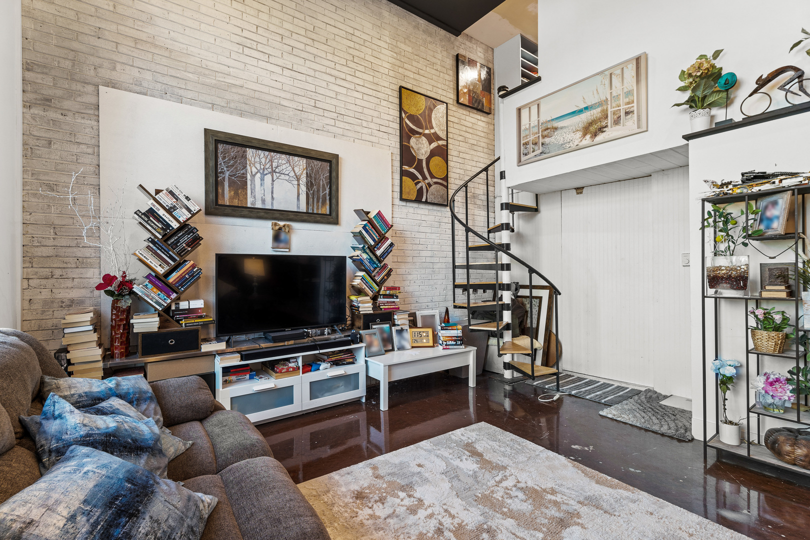 40 N TOWER Road #1E, Oak Brook, IL 60523