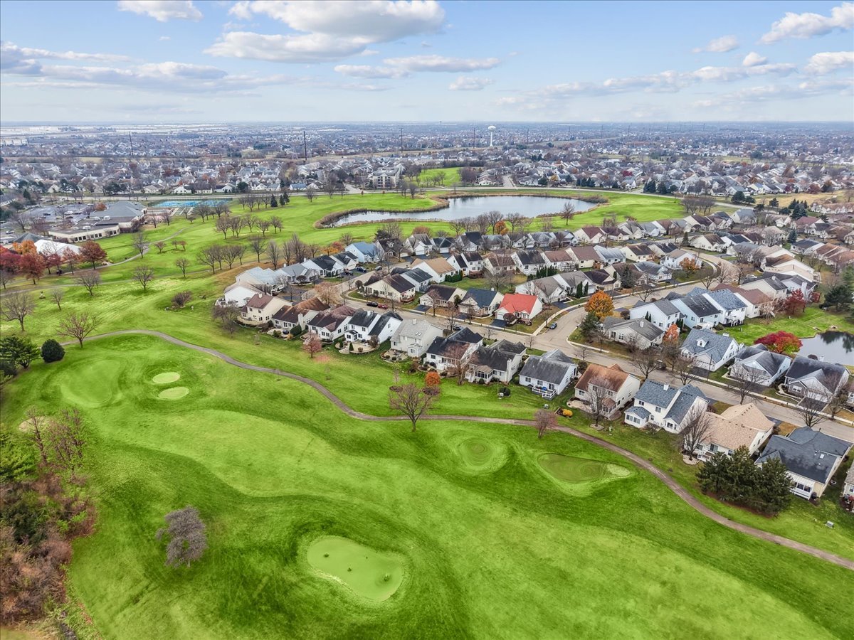 21327 W Redwood Drive, Plainfield, IL 60544