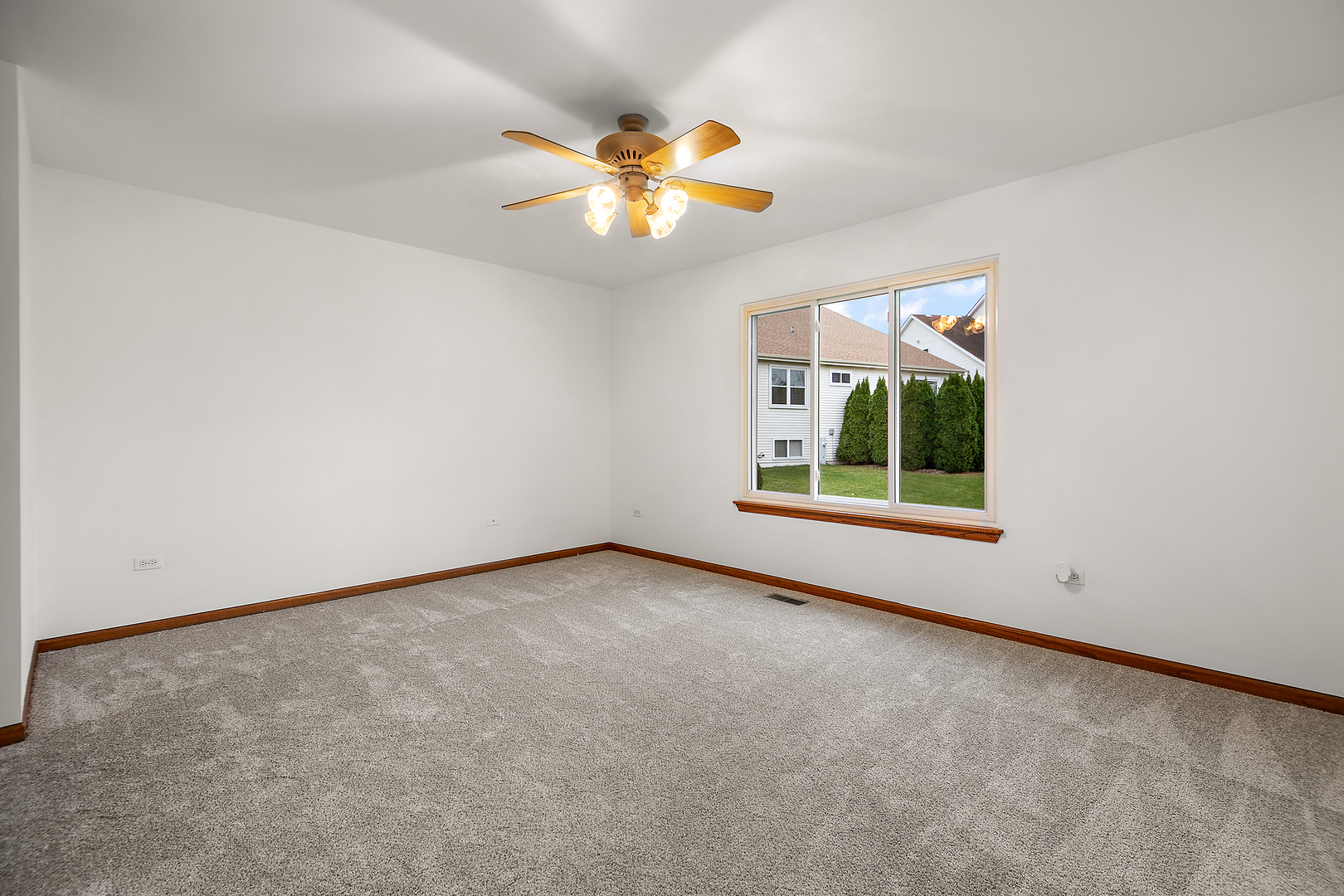 21327 W Redwood Drive, Plainfield, IL 60544